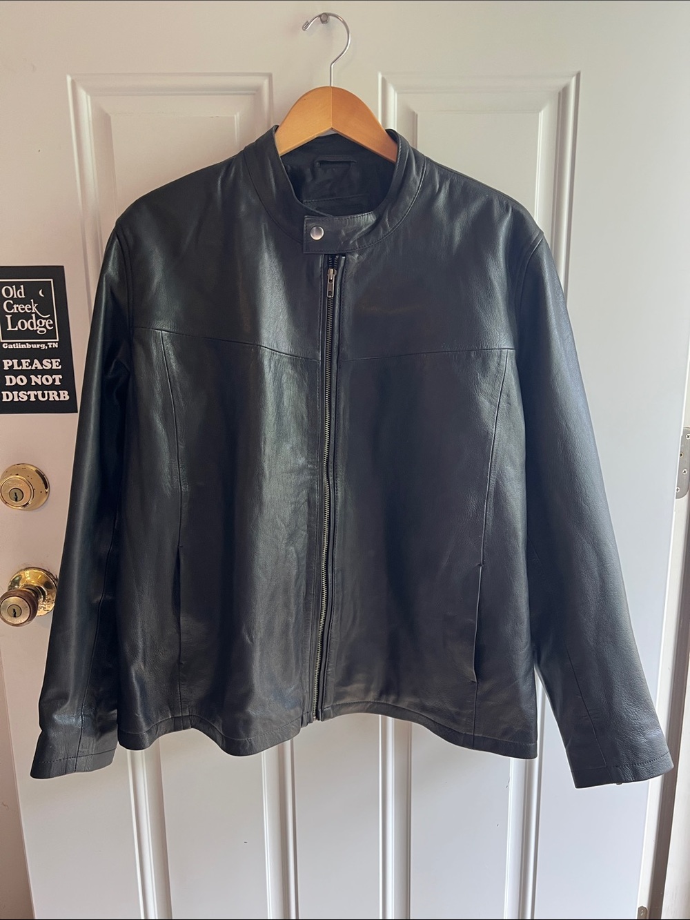 Men's Black Leather Zip Front Jacket XL